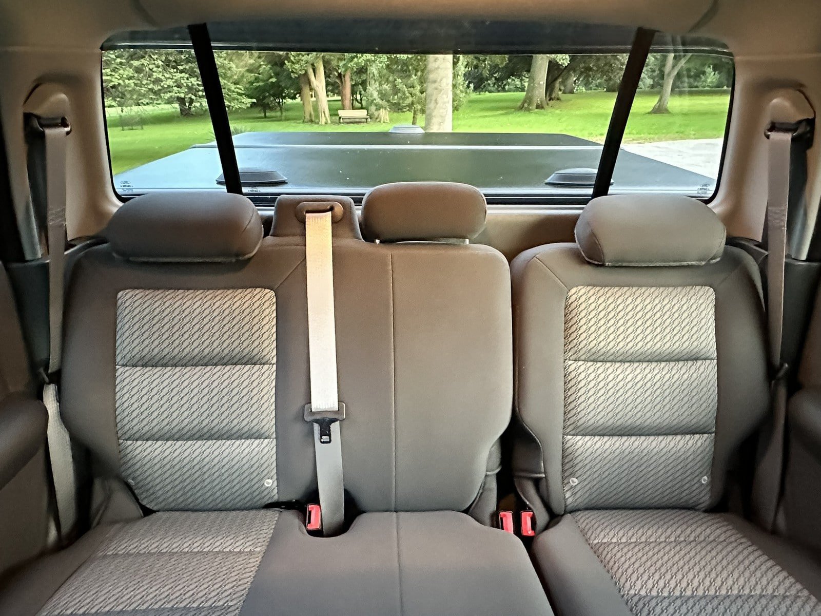 Used 2004 Ford Explorer Sport Trac 4x4 image 18