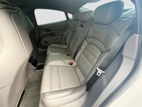 Used 2022 Porsche Taycan GTS w/ Premium Package (P6U) image 20