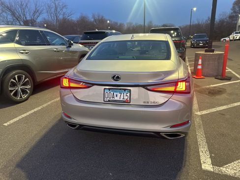 Used 2019 Lexus ES 350 image 16