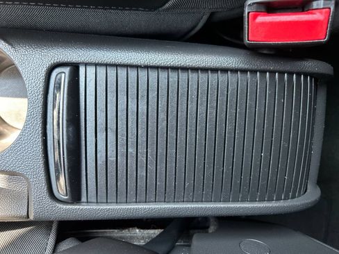 Used 2018 Buick Encore Sport Touring FWD image 32