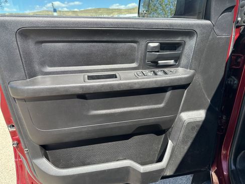 Used 2017 RAM 2500 Tradesman w/ Popular Equipment Group AWD/4WD image 6