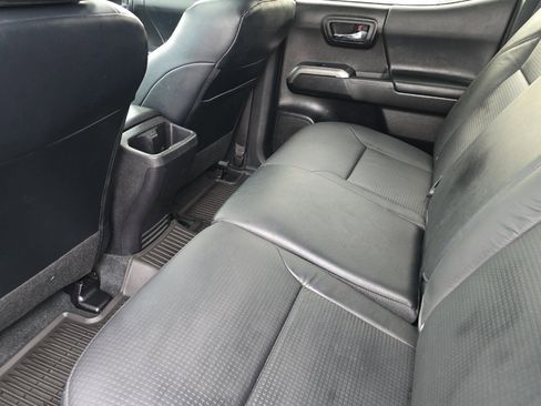 Used 2023 Toyota Tacoma Limited image 13