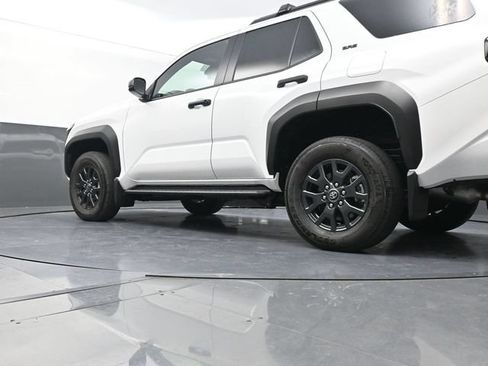 Used 2026 Toyota 4Runner SR5 AWD/4WD image 35