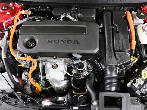 Used 2025 Honda Accord Sport image 25