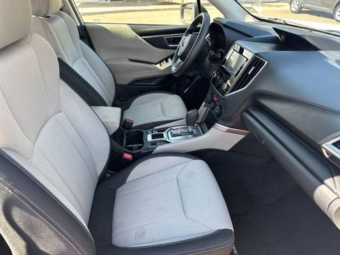 Used 2019 Subaru Forester Base w/ Alloy Wheel Package image 25