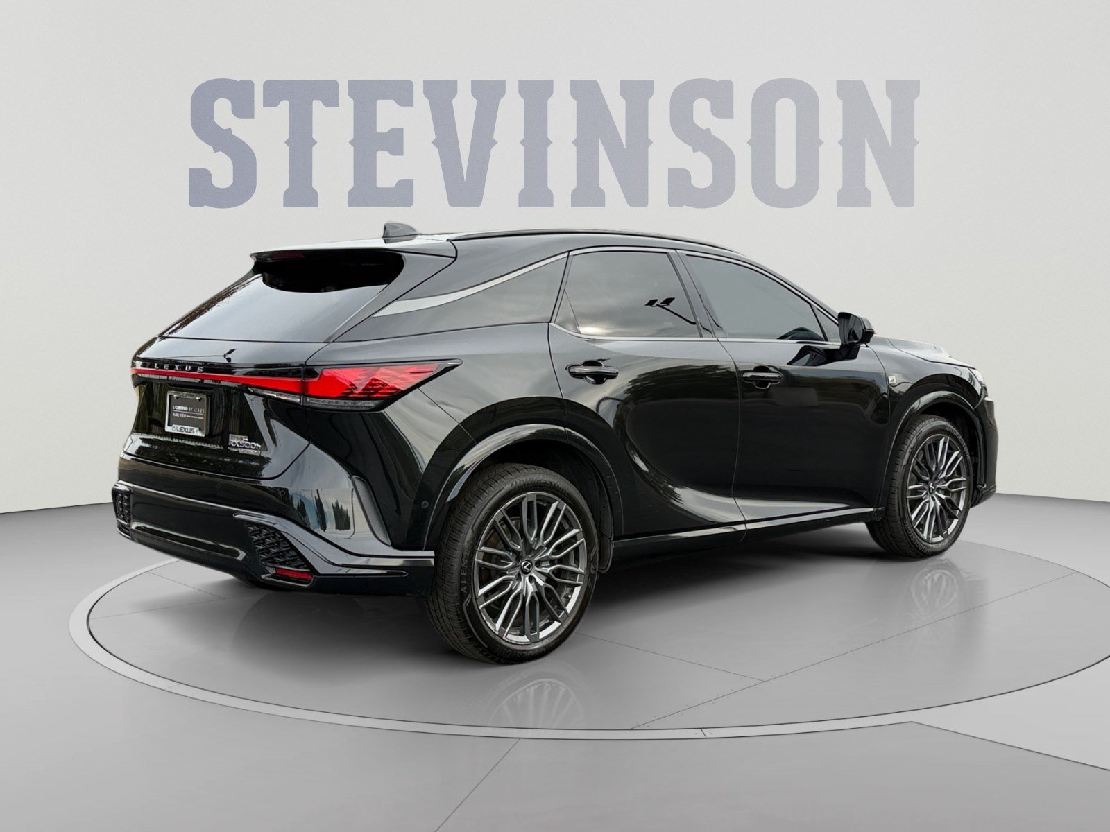 Used 2023 Lexus RX 500h F Sport w/ Accessory Package (Z1) AWD/4WD image 5