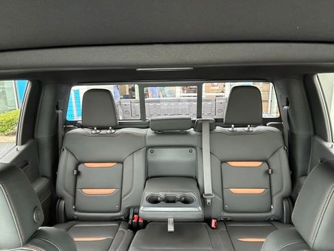 New 2026 GMC Sierra 1500 AT4 image 25