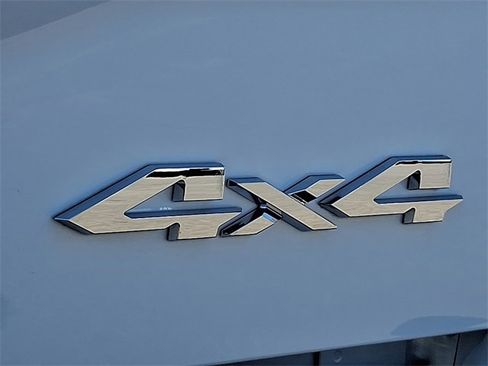 Used 2024 RAM 2500 Tradesman w/ Chrome Appearance Group image 31