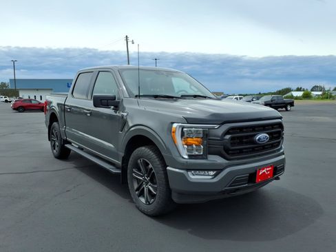 Used 2021 Ford F150 XLT w/ Equipment Group 302A High AWD/4WD image 8