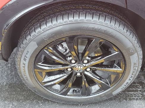 Certified 2024 Buick Envista Sport Touring w/ Convenience I Package image 5