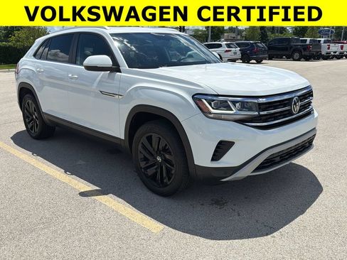 Certified 2023 Volkswagen Atlas Cross Sport SE w/ Panoramic Sunroof Package AWD/4WD image 1