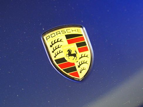 Certified 2023 Porsche Taycan 4S AWD/4WD image 31
