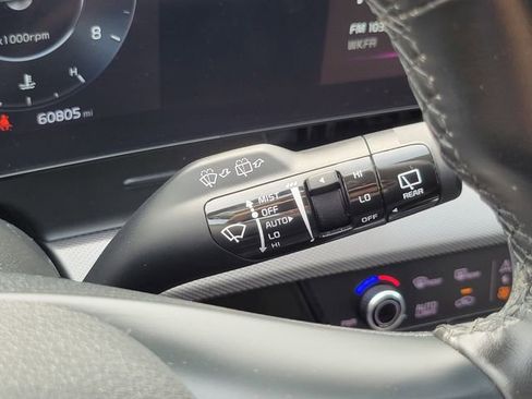 Used 2023 Kia Sportage SX FWD image 17