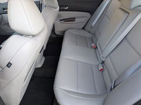 Used 2017 Acura TLX w/ Technology Package image 16