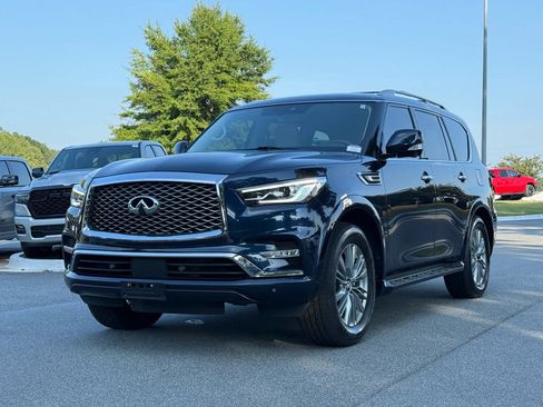 Used 2021 INFINITI QX80 Luxe w/ All-Season Package AWD/4WD image 1