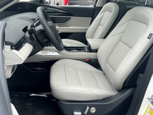 New 2026 Lincoln Nautilus Premier w/ Equipment Group 102A image 17