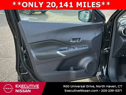 Certified 2024 Nissan Kicks SV image 8