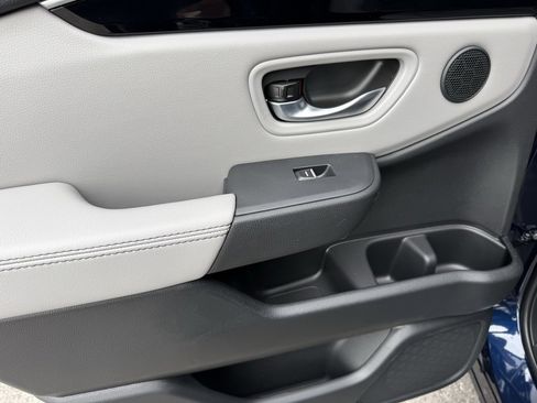 New 2025 Honda Pilot EX-L image 34