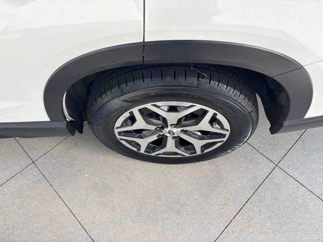 Used 2020 Subaru Forester Premium AWD/4WD image 11
