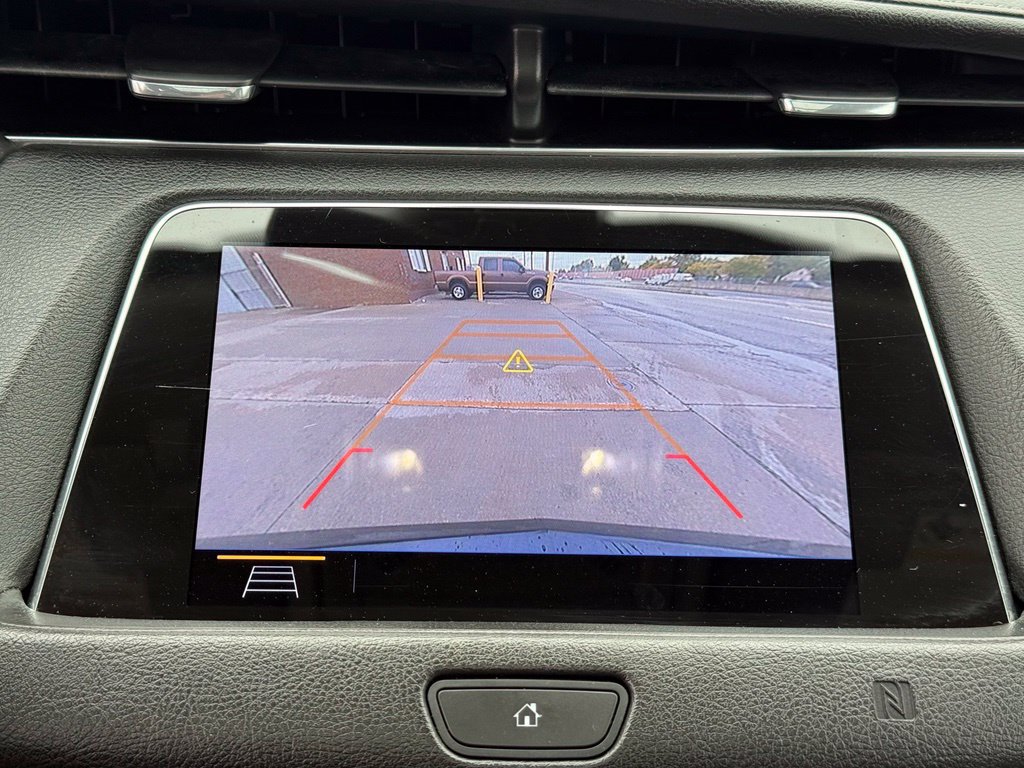 Used 2019 Cadillac XT4 Luxury w/ Cold Weather Package AWD/4WD image 40