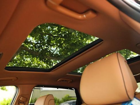 New 2026 Genesis GV70 3.5T Sport Prestige AWD/4WD image 18