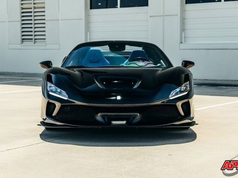 Used 2022 Ferrari F8 Tributo image 15