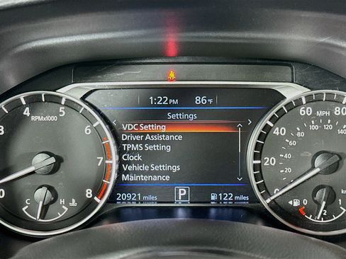 Used 2024 Nissan Altima 2.5 SV FWD image 19
