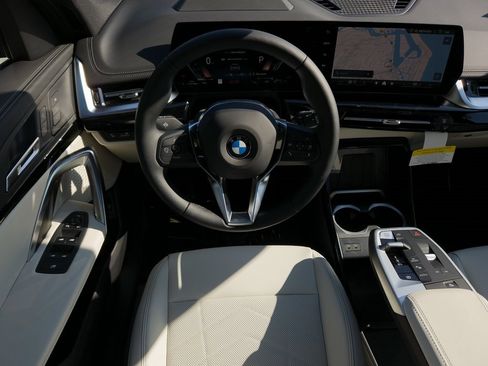 New 2026 BMW X1 xDrive28i w/ Technology Package image 18
