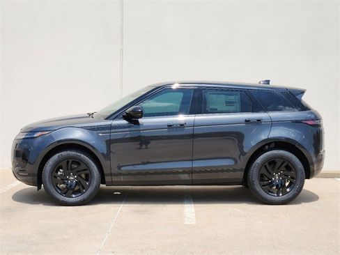 New 2024 Land Rover Range Rover Evoque S image 4