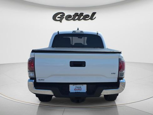 Used 2023 Toyota Tacoma TRD Off-Road image 5