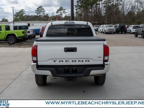 Used 2021 Toyota Tacoma SR5 image 5