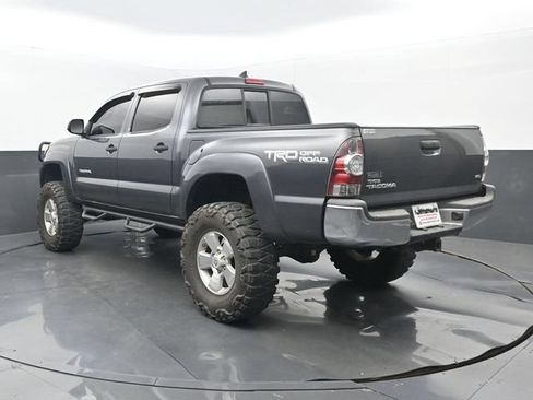 Used 2014 Toyota Tacoma 4x4 Double Cab w/ TRD Off-Road Package image 3