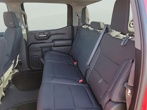 Used 2024 Chevrolet Silverado 1500 Custom image 13