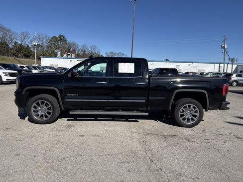 Used 2017 GMC Sierra 1500 Denali image 2