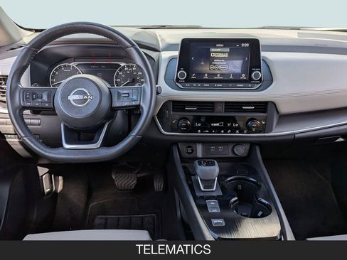 Used 2024 Nissan Rogue SV w/ SV Premium Package FWD image 13