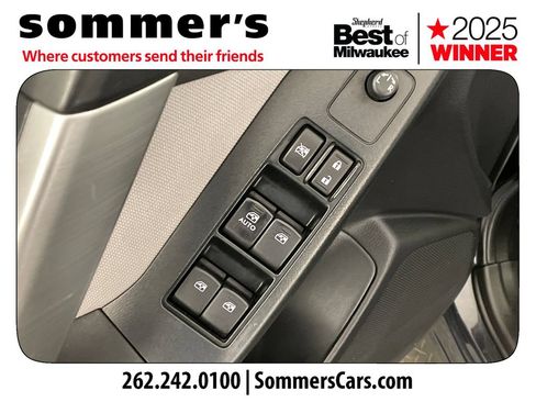 Used 2016 Subaru Forester 2.5i Premium AWD/4WD image 11