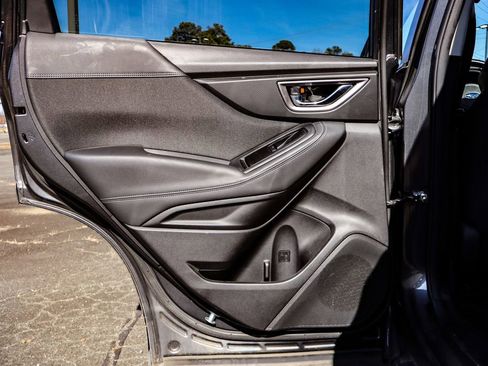 Used 2023 Subaru Forester Premium image 40