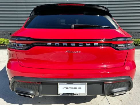 Certified 2026 Porsche Macan AWD/4WD image 14