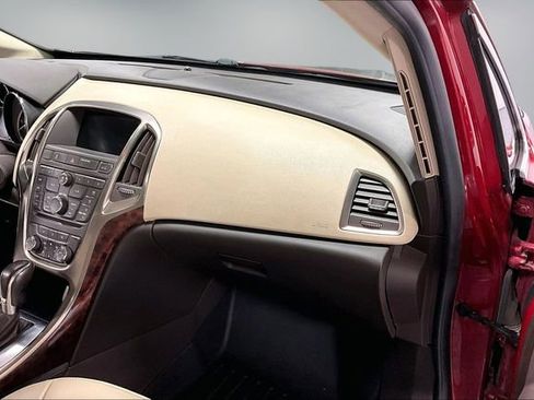 Used 2013 Buick Verano Convenience FWD image 23