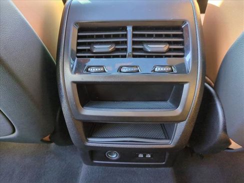 Certified 2026 BMW X5 sDrive40i w/ Premium Package RWD image 18