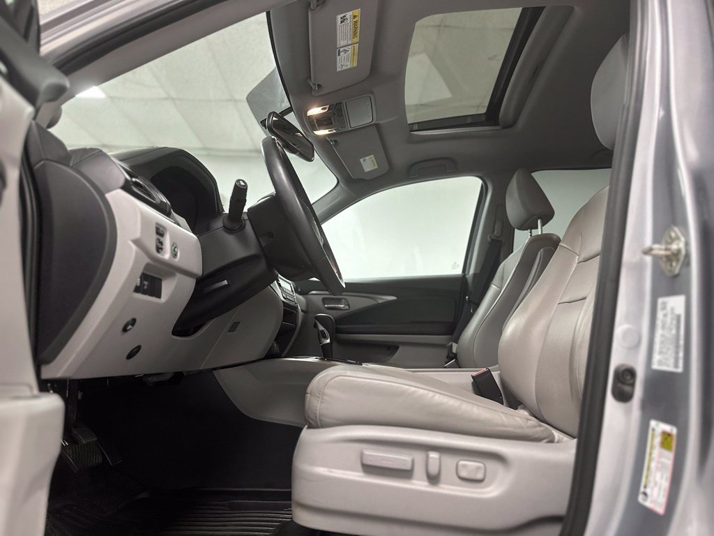 Used 2019 Honda Ridgeline RTL-T image 15