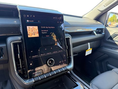 New 2026 GMC Yukon Elevation w/ LPO, Floor Liner Package image 12