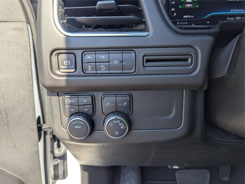 Used 2024 Chevrolet Tahoe Premier image 32