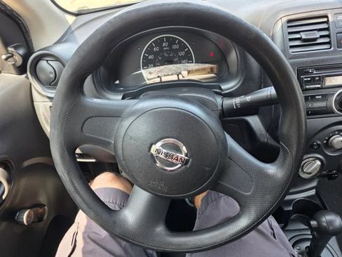 Used 2012 Nissan Versa S FWD image 15