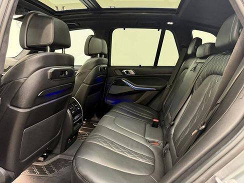 Used 2024 BMW X5 M60i AWD/4WD image 21