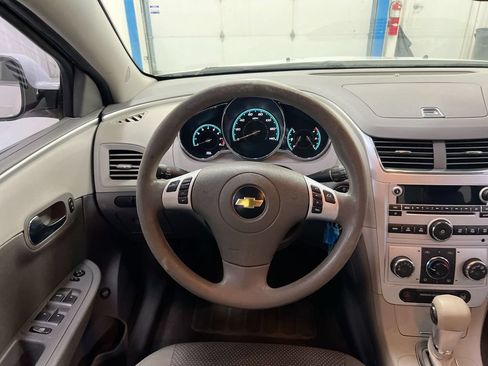 Used 2011 Chevrolet Malibu LT w/ Power Convenience Package FWD image 11