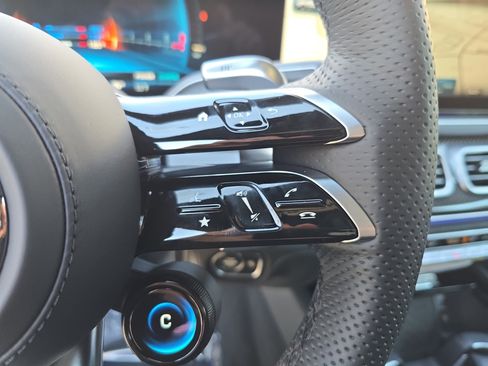 New 2026 Mercedes-Benz GLE 63 AMG S image 18