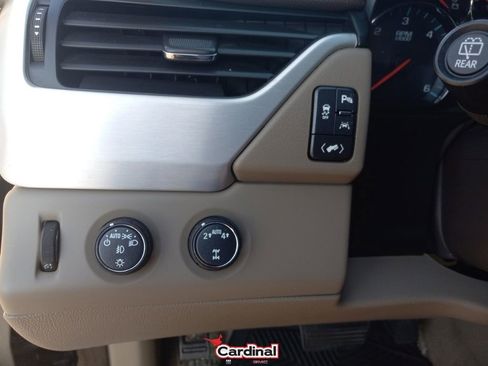 Used 2020 GMC Yukon SLT w/ Open Road Package image 35