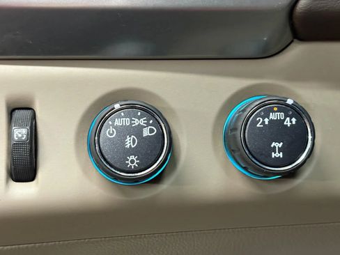 Used 2017 Chevrolet Tahoe Premier image 36