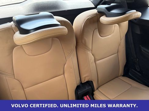 Certified 2024 Volvo XC90 T8 Ultimate w/ Lounge Package AWD/4WD image 37